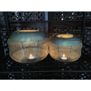 Curved Lantern