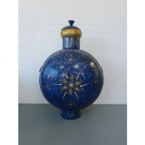Floor Decor Iron Pot