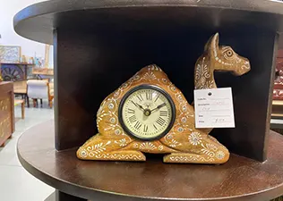 Camel Clock